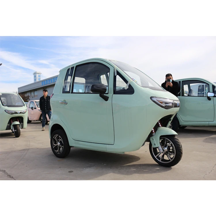 New Energy Maximum Speed 51Km/H Mini Electric Tricycle For Passengers Portable Charging