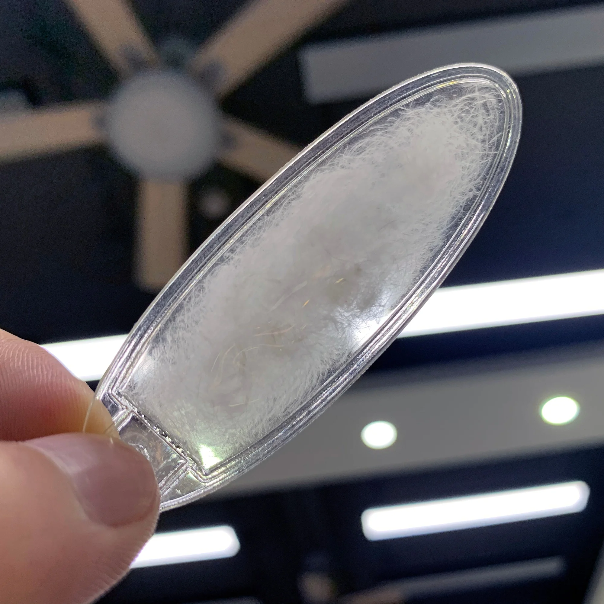 Custom With Metal Ball Chain Down Jacket Clothes Velvet Plastic Seal Inflatable Air Down Feather Elastic Hang Tag