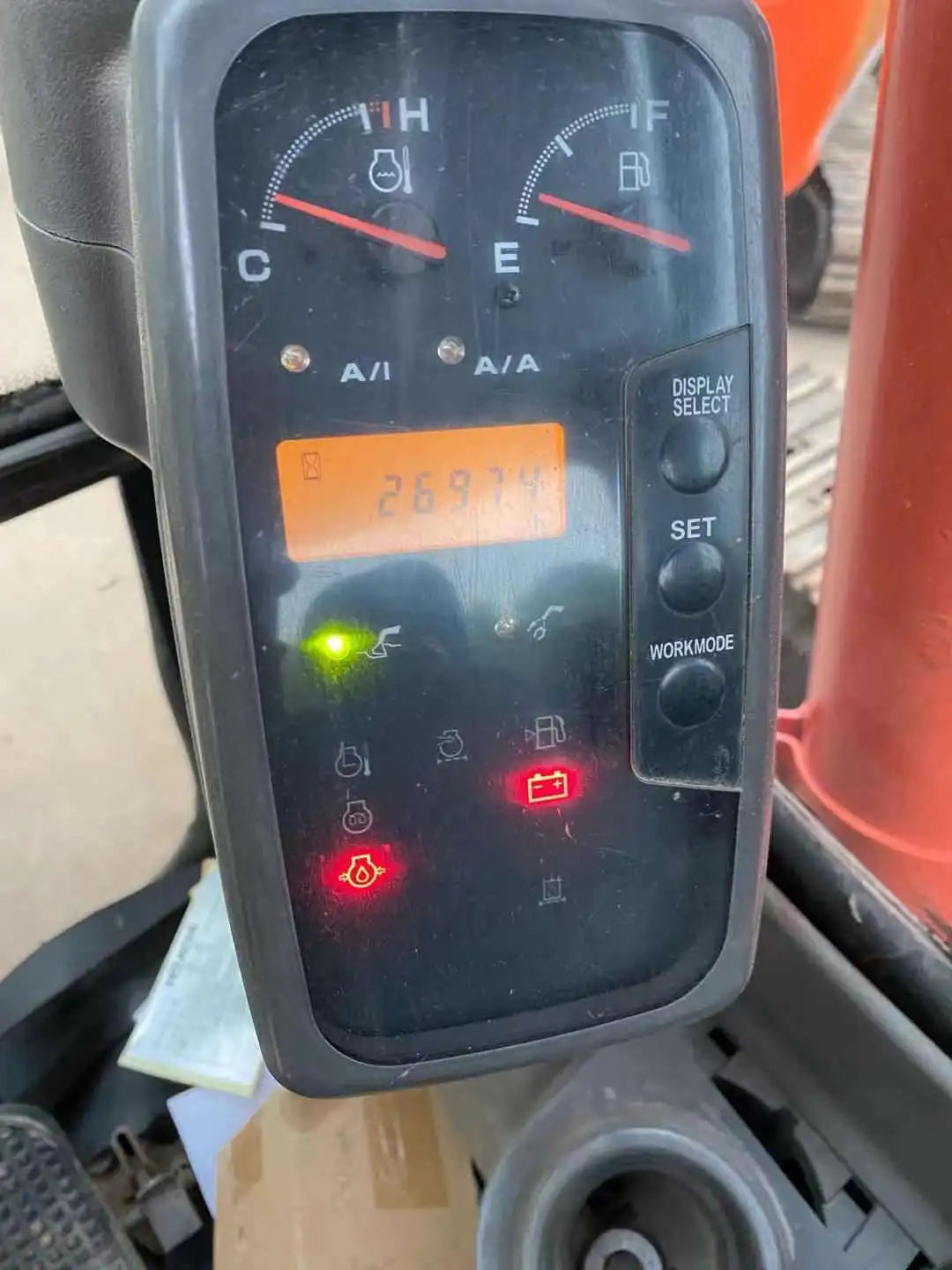 Best price lowest price used excavator 90% brand new Japan-made HITACHIZX120-6 excavator