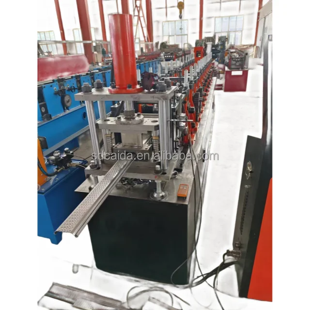 Сертифицированный рулонный дверной станок металлический затвор рулонной машины