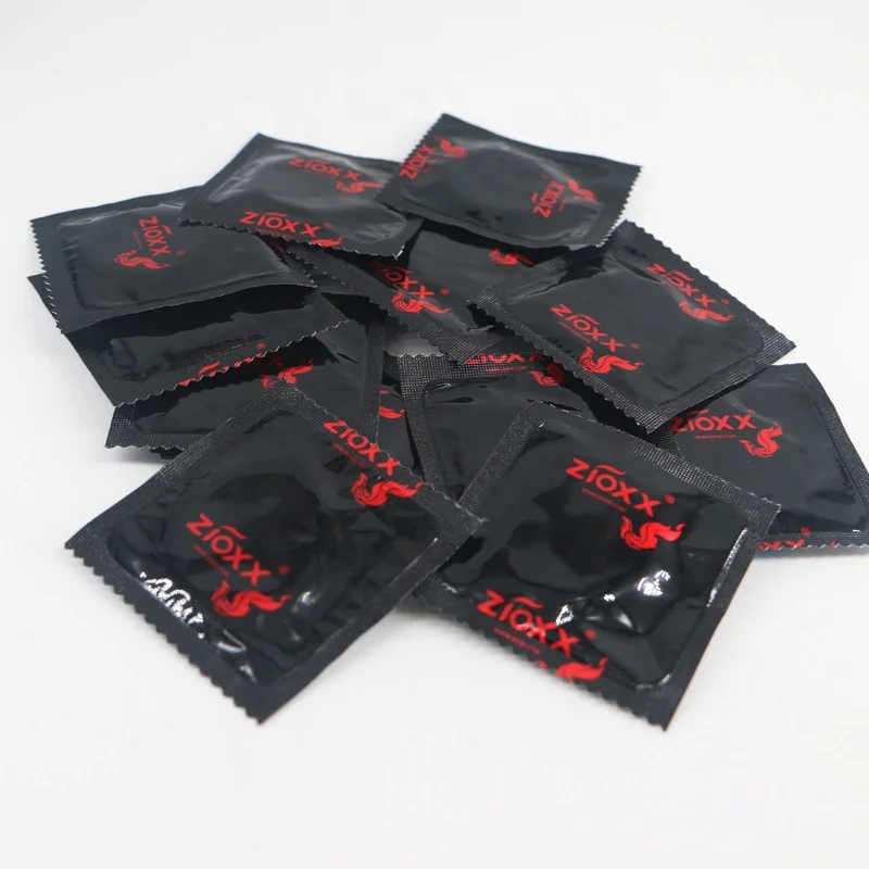 Customized Sex Extra Delay Long Time Big extra Dotted Spike Condoms For Men