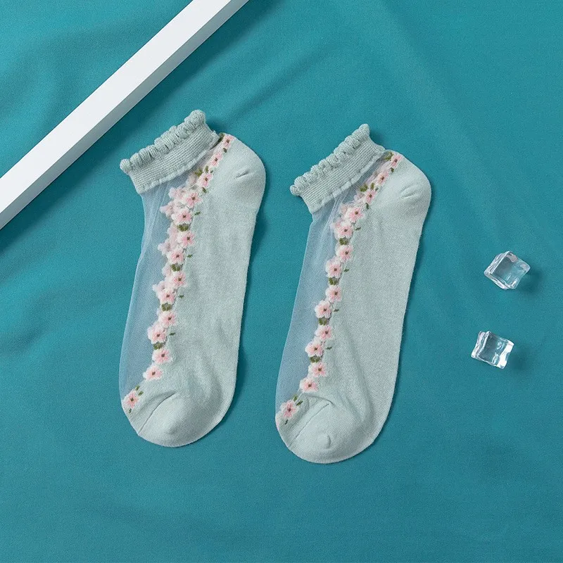 Wholesale Thin Fashion Flower Summer Sheer Socks Crystal Glass Silk Sheer Ankle Transparent Socks