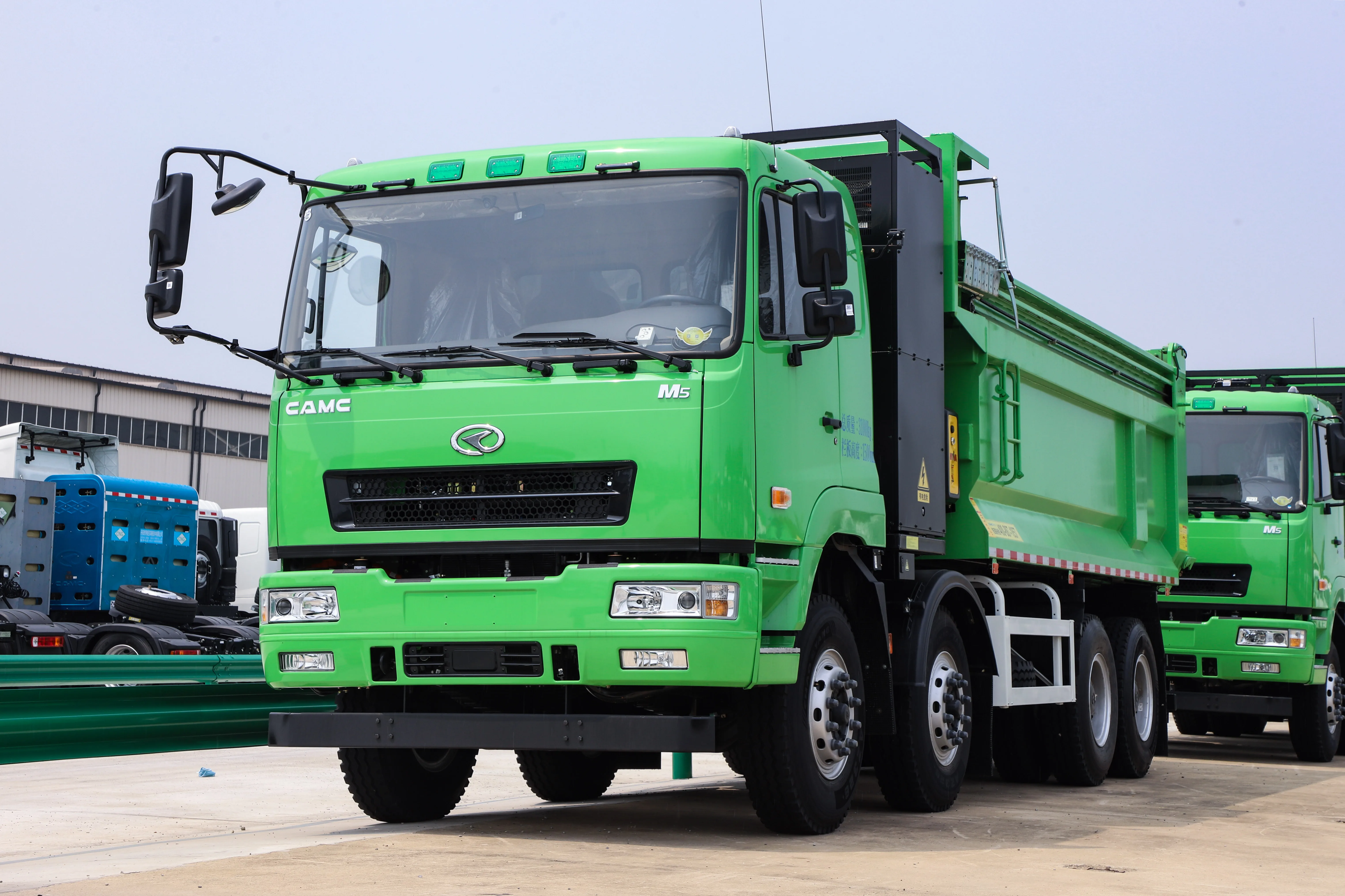 Chinese High efficiency M5 8*4 electric Dump Truck Hot-selling Dump Truck