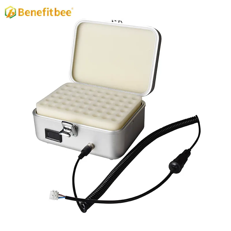 Agricultural beekeepers beekeeping equipment BB Queen incubator