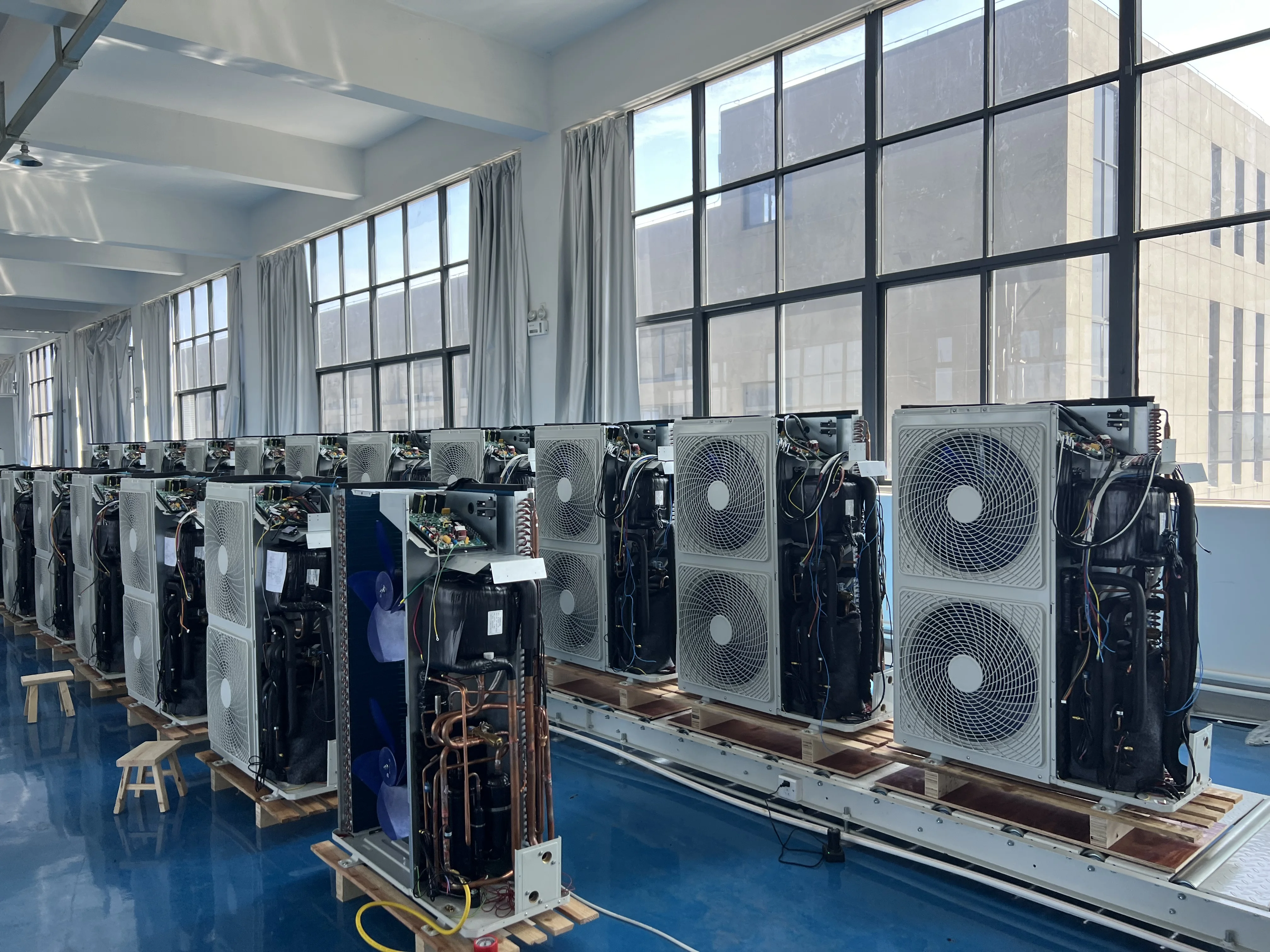 2024 Air source heat pumps for hot water underfloor heating