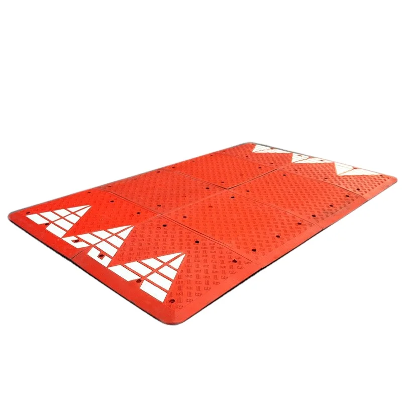 Hot sale high quality Attractive price new type rubber road speed hump cushion