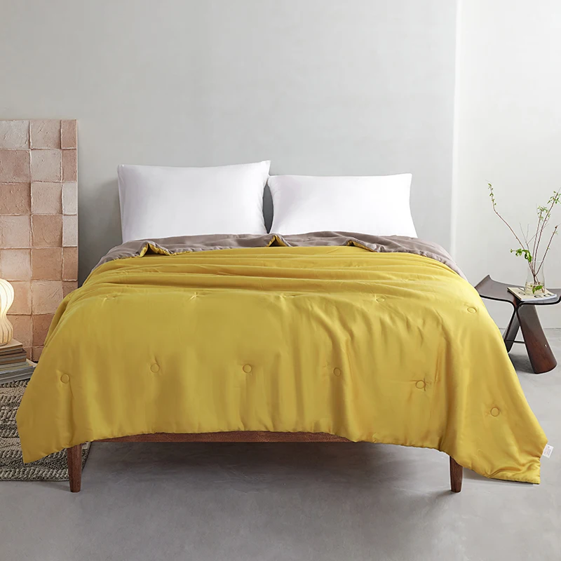 Hotel Oem Odm Fluffy Cooling Lightweight Reversible Machine Quilt Washed Antibacterial Insect Repellent Custom Bamboo Duvet