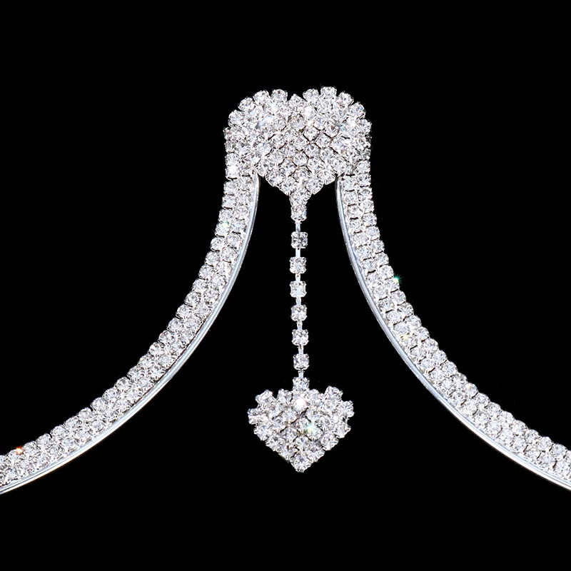 Hot Selling Double Heart Pendant Chest Bracket Chain Fashion Women Crystal Rhinestone Heart Bra Chain Body Jewelry