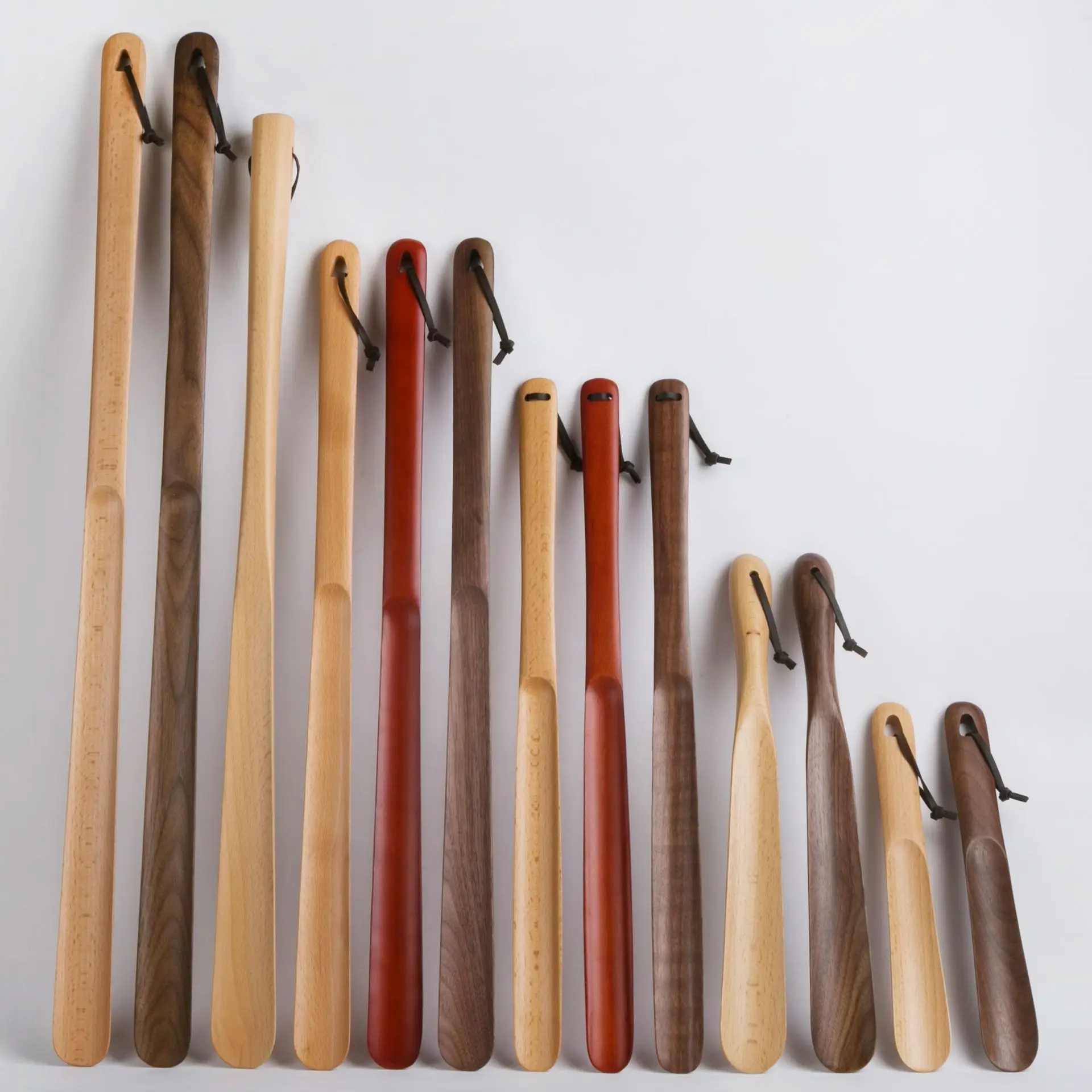 Обувной рожок с длинной ручкой деревянный для обуви вспомогательный ботинок и