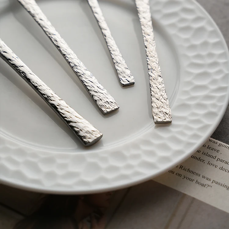 Eco Friendly Silverware Hotel Restaurant Spoon and Fork Set Creative Handle Stainless Steel Tableware Wholesale