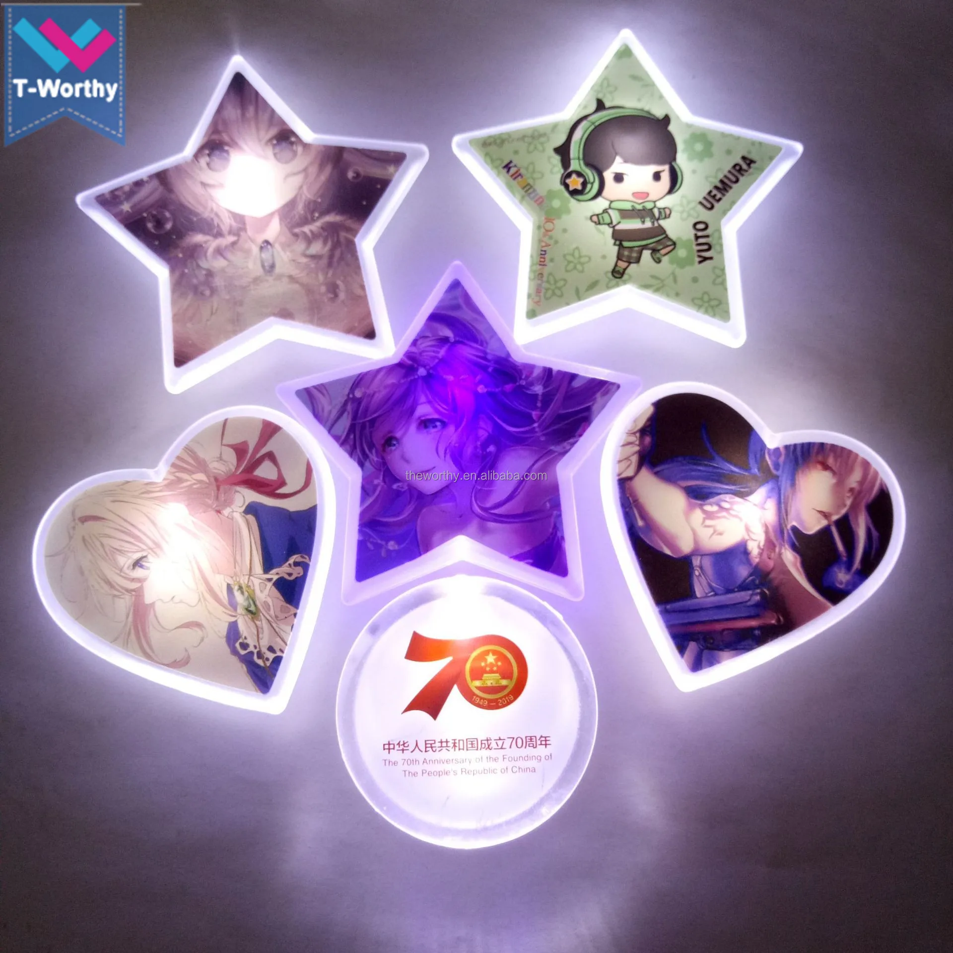 5cm Round Shape Custom Logo Promotional Gift Light Up Flashing LED Badge