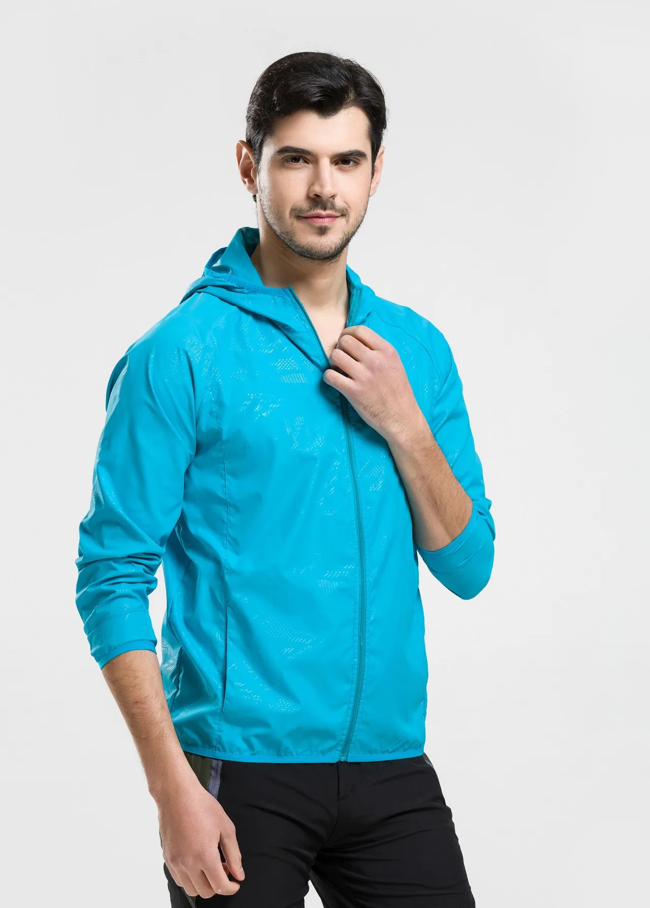 Promotional Wholesale Waterproof Windbreaker Lightweight Thin Packable Raincoat Outdoor Running Unisex Rain Summer Beach Jacket