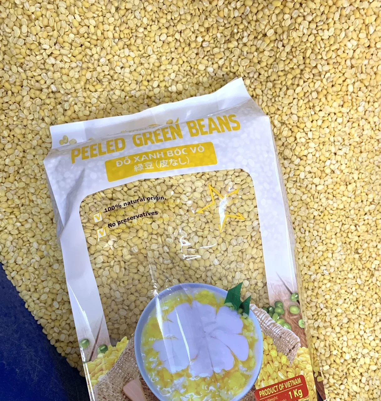 2022 Made in Viet Nam Peeled/Bulk Hulled Skinless Moong Split Peeled Dried Huskless Green Mung Bean ( Big Size )