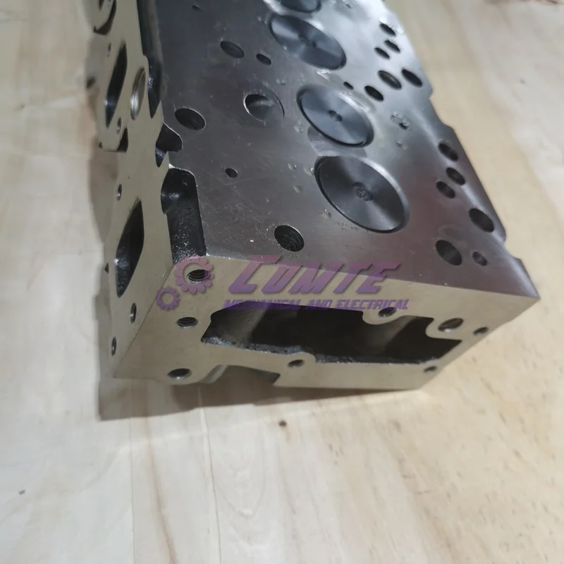 Diesel engine cylinder head assembly for ISUZU 4JG2