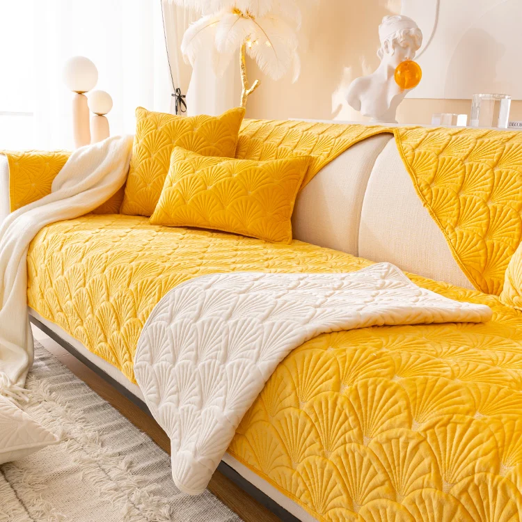 Modern and simple non-slip sofa cushion plush microfiber quilted pet cushion plush washable sofa cover for living room
