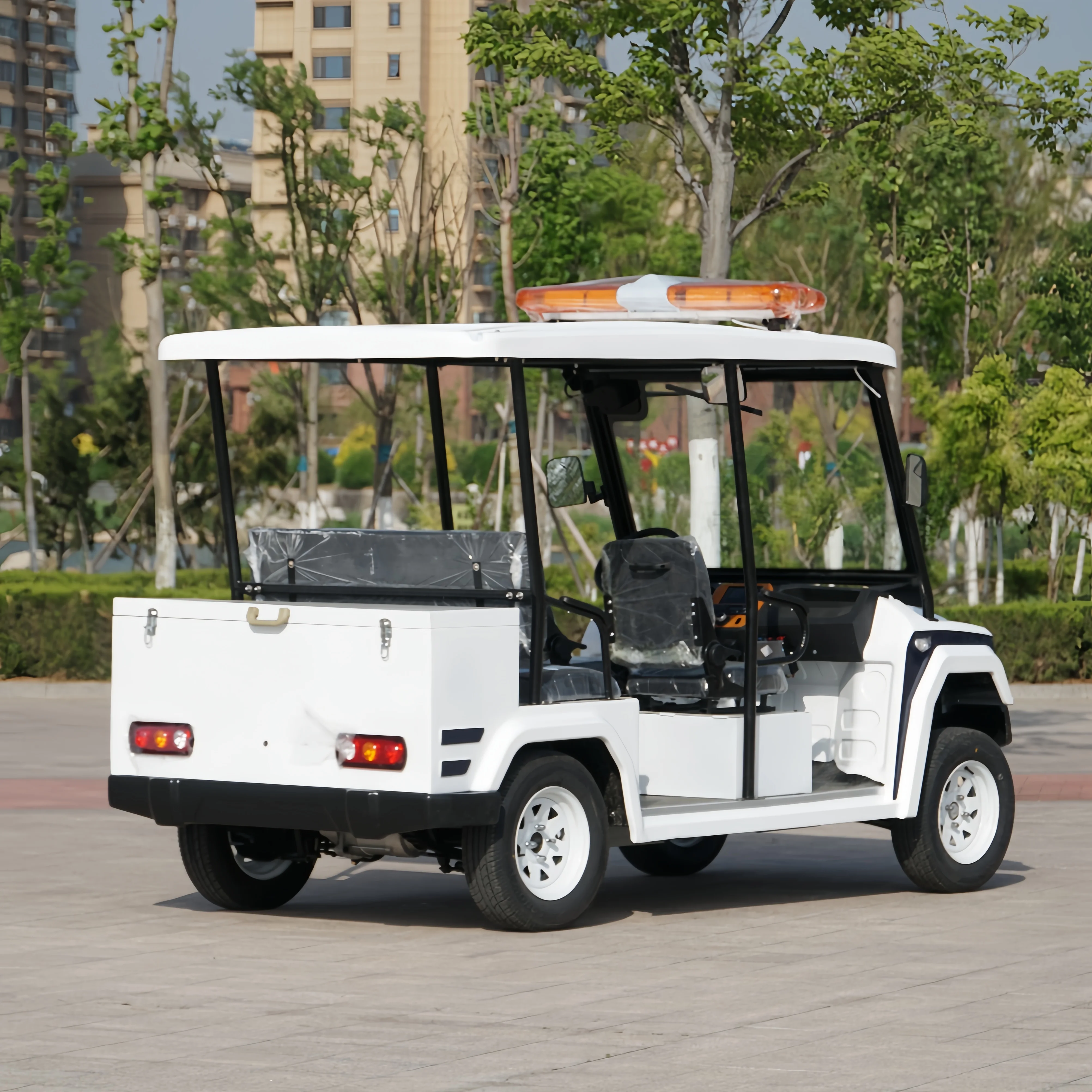 5-Seater Electric Patrol Buggy Closed Golf Cart Security Features 48v Battery Club Car EEC Certified Sightseeing Car Pick-up
