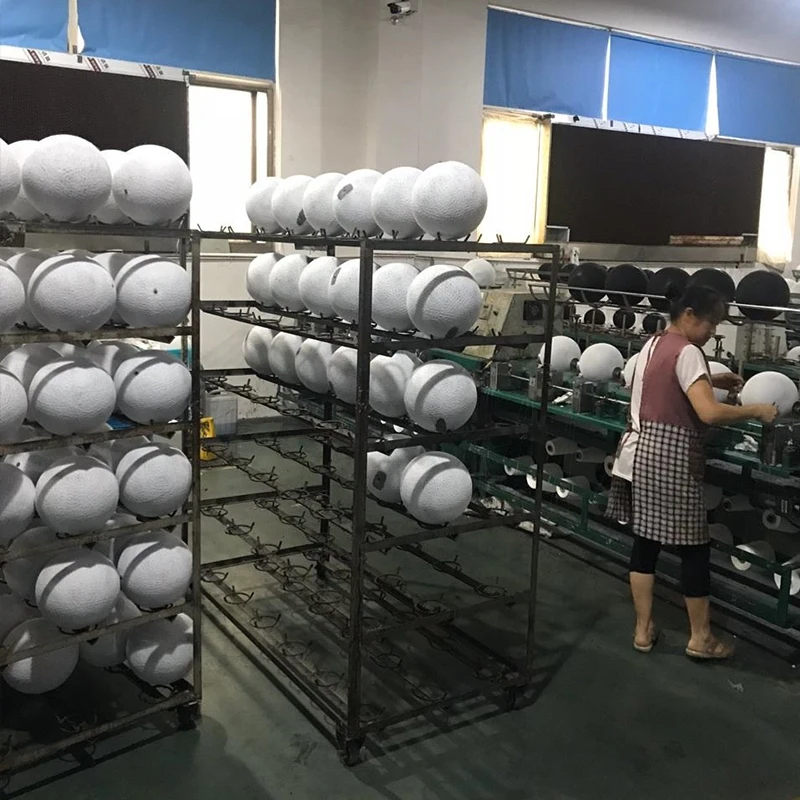 Top Quality Full Size  Customized weight Butyl rubber Soccer Football bladder popular in Pakistan market