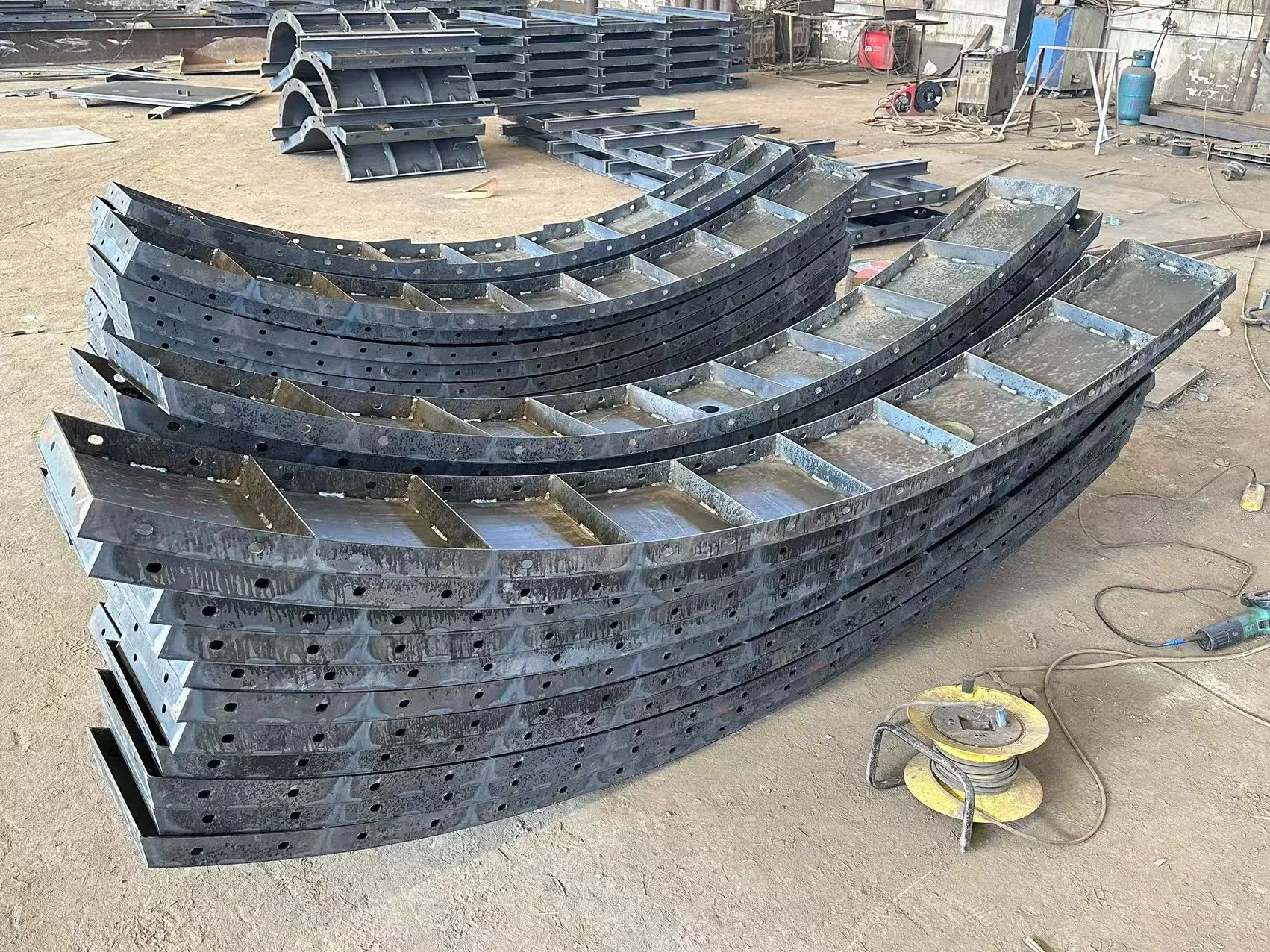 Concrete formwork for construction High efficient construction steel formwork panel Green Formwork system