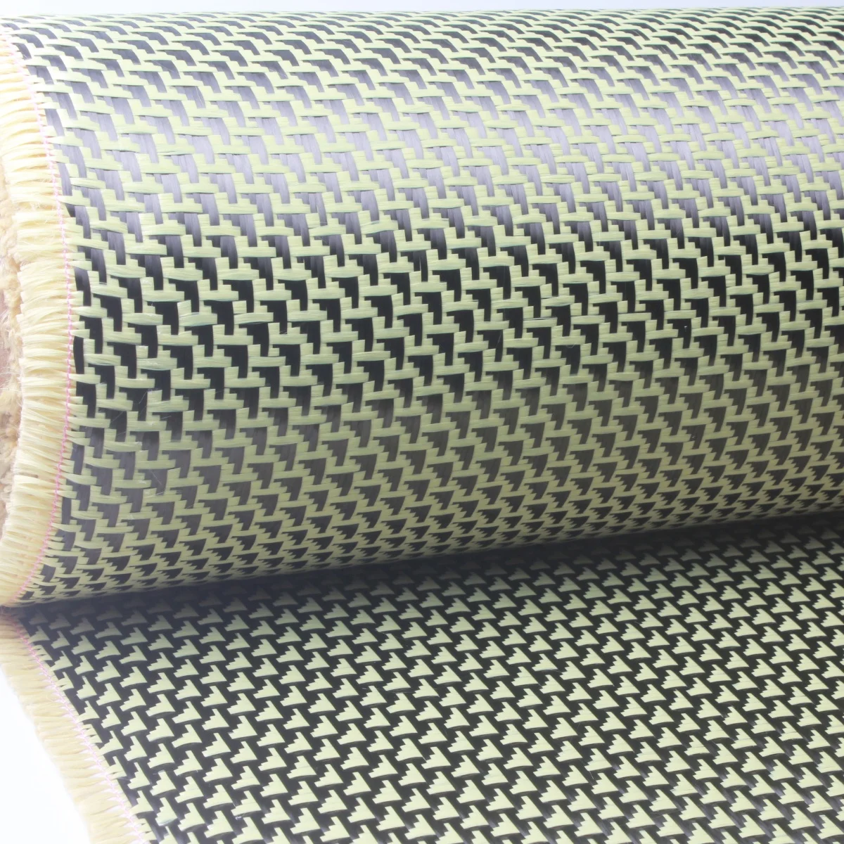 260g/m2 Aramid 1500D 3K Carbon Fiber Plane Pattern Hybrid Woven Fabric
