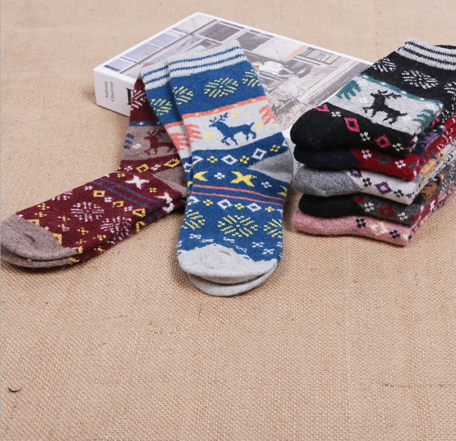 Youki Wholesale good quality Women cony hair Winter Christmas Deer Wool ladies Thicken Socks