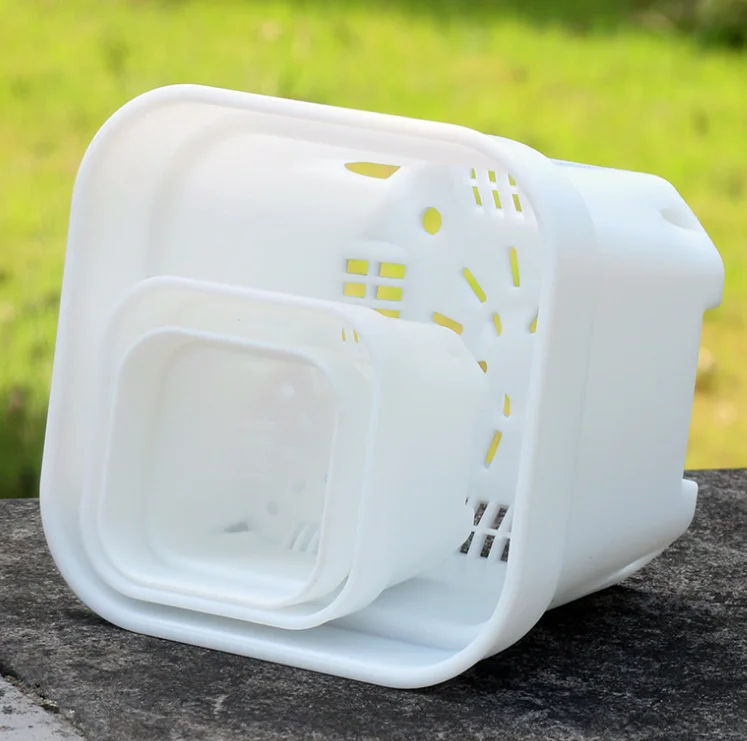 Wholesale Cheap 4cm 5cm 8.5cm12cm Thickened Plastic Durable Small Black Square Pots Nursery Succulent Cactus Flower Pot