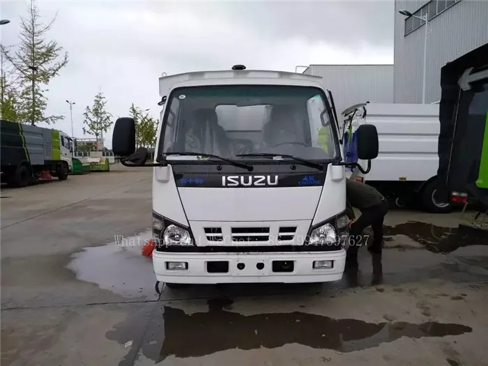 5m3 sweeper truck