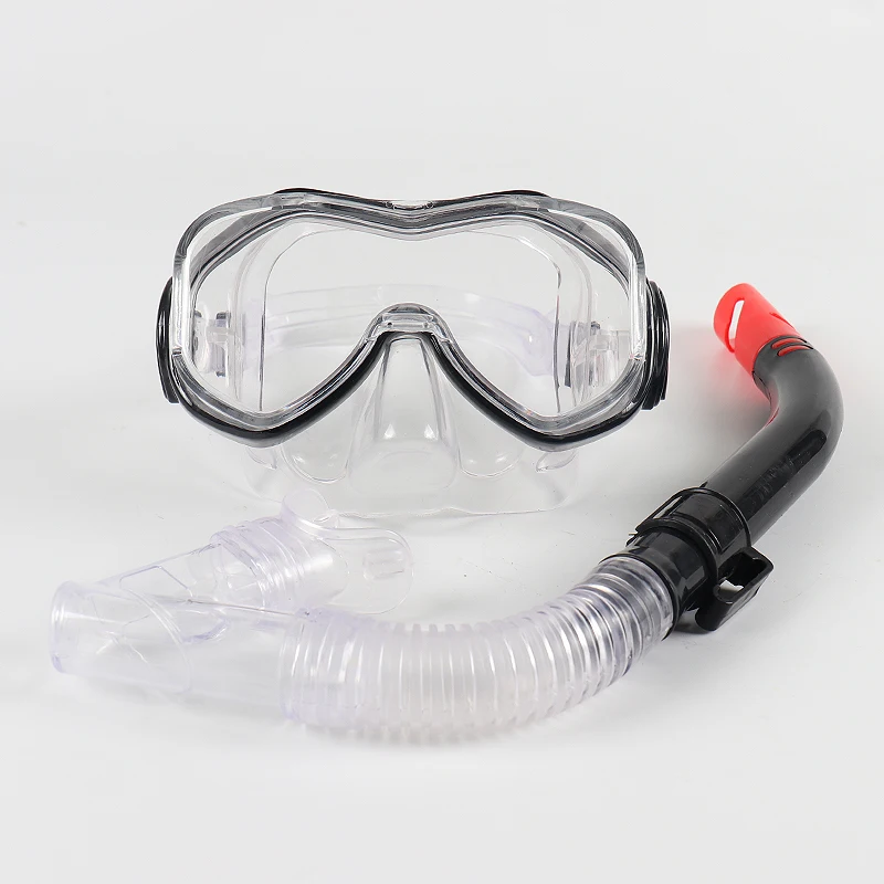 2022 Professional diving equipment snorkel set silicone strap pc lens diving mask with pvc snorkel tube