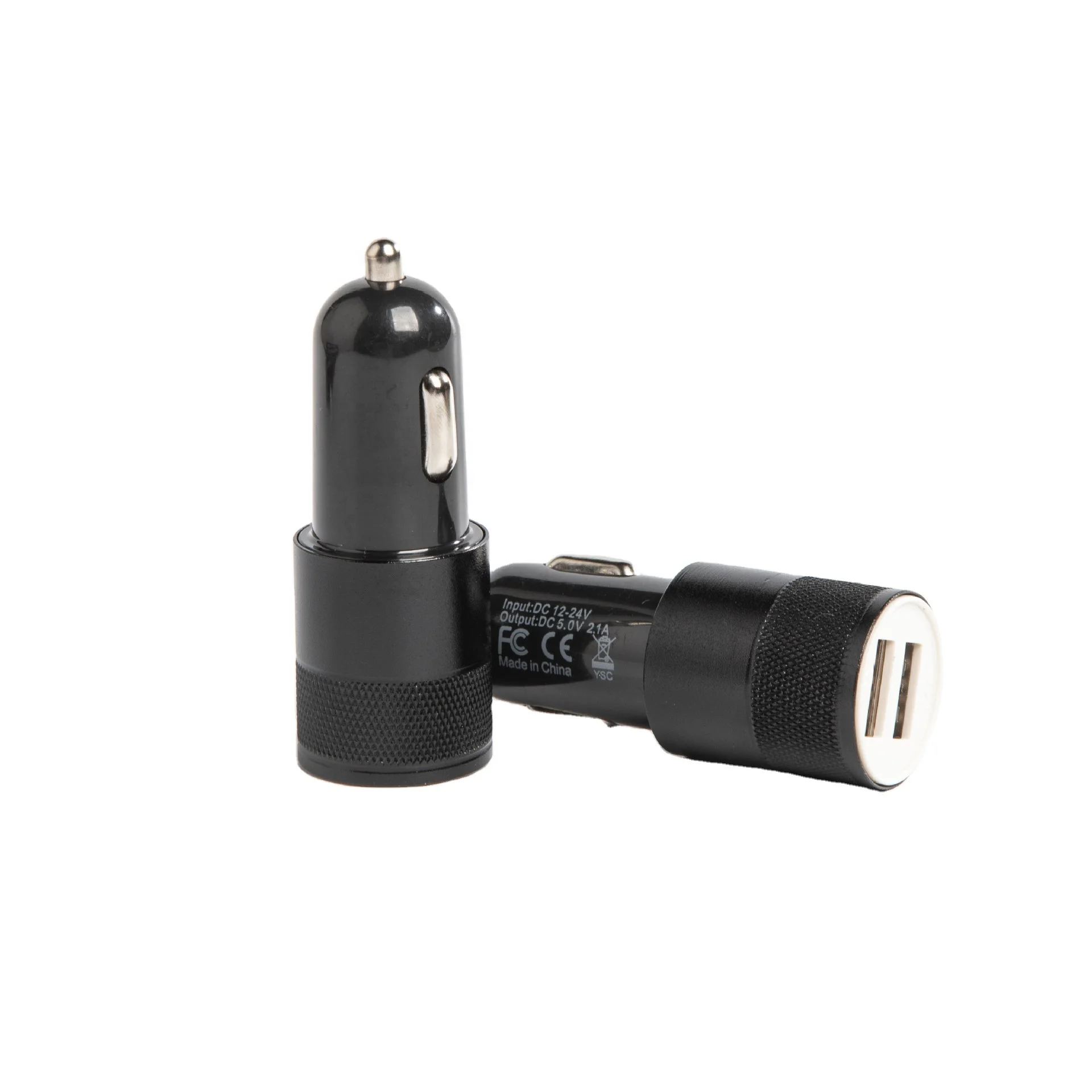 Metal Dual USB Smart Portable Fast 5V2.1A Car Charger for Mobile Phone