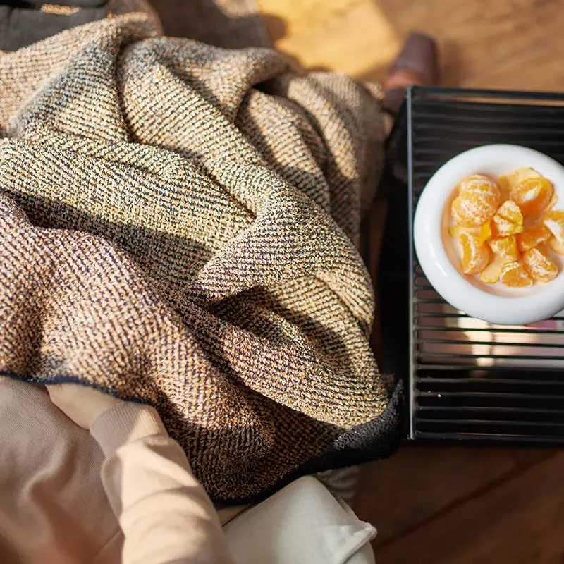 100% Polyester Microfiber Cradily Plush Decor Knitted Throw Blanket Wholesale