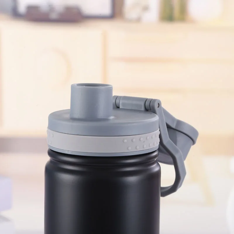 2020 factory direct sales European and American hot selling stainless steel sports bottle multi-bottle vacuum bottle mug