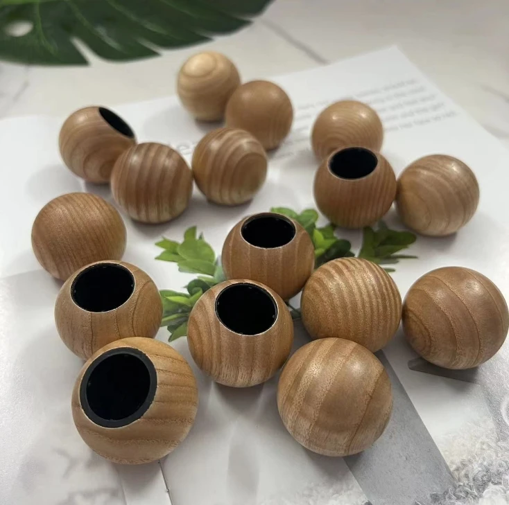 Direct Sales Of Custom  High Quality Wooden Lid For Massage Oil Perfume Glass Bottle