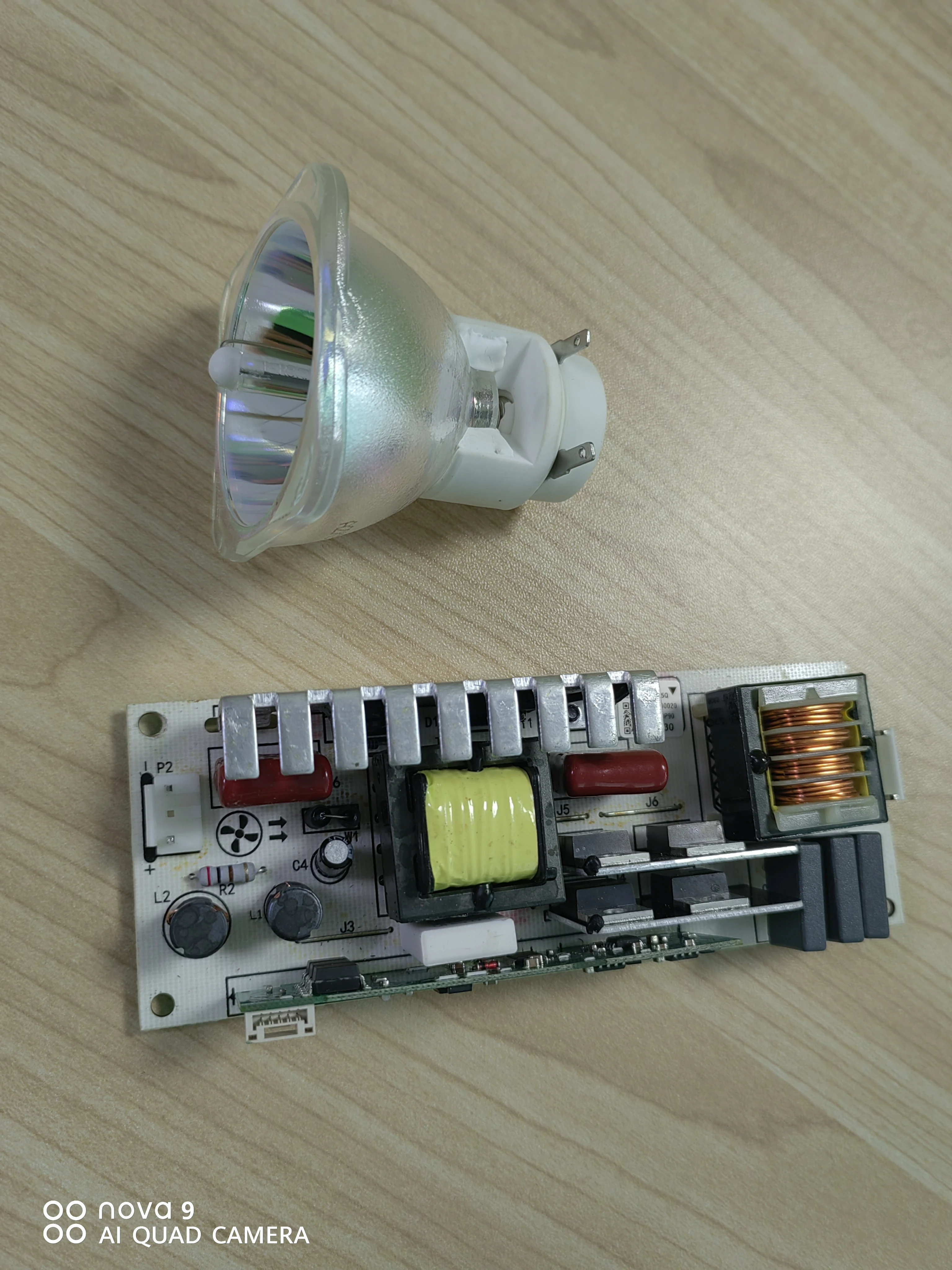 High Quality 7R 230w Sharpy Beam/Moving Head Spot Light 7R MSD Platinum Stage Light Stage Lamp Bulb