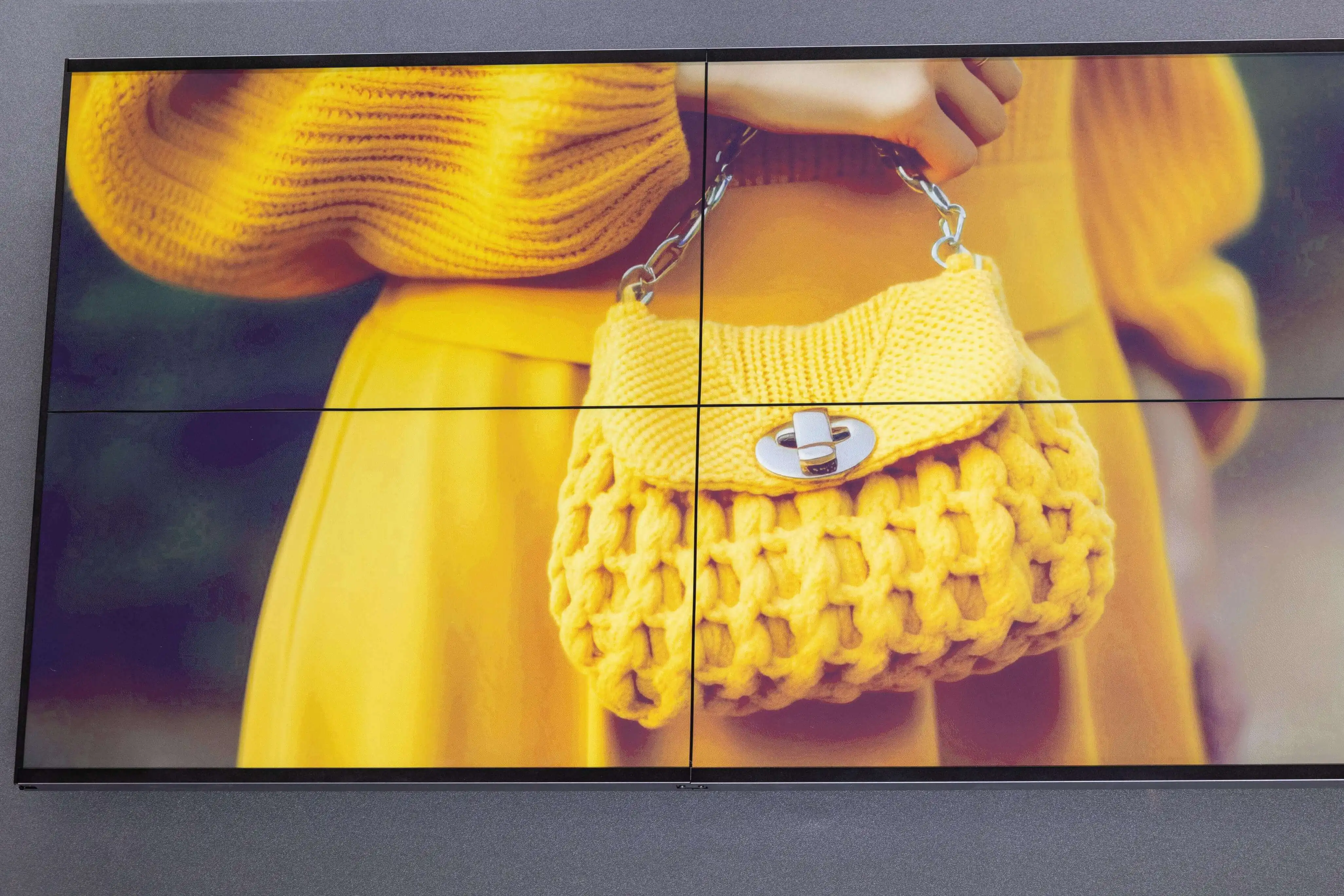 Brand New Sunlight Readable 31.5 Inch Color E Ink Display Ultra Thin E Paper Screen For Museum Exhibition Information Board