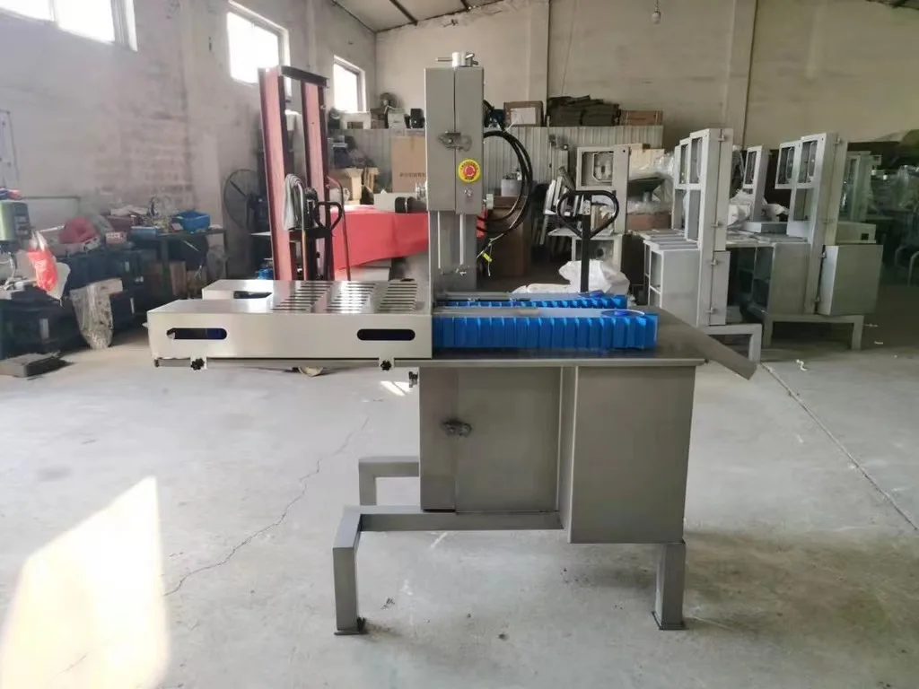Automatic Electric Poultry Pig Trotters Crab Maize Band Saw Bone Meat Cutting Saw Cutter Machine