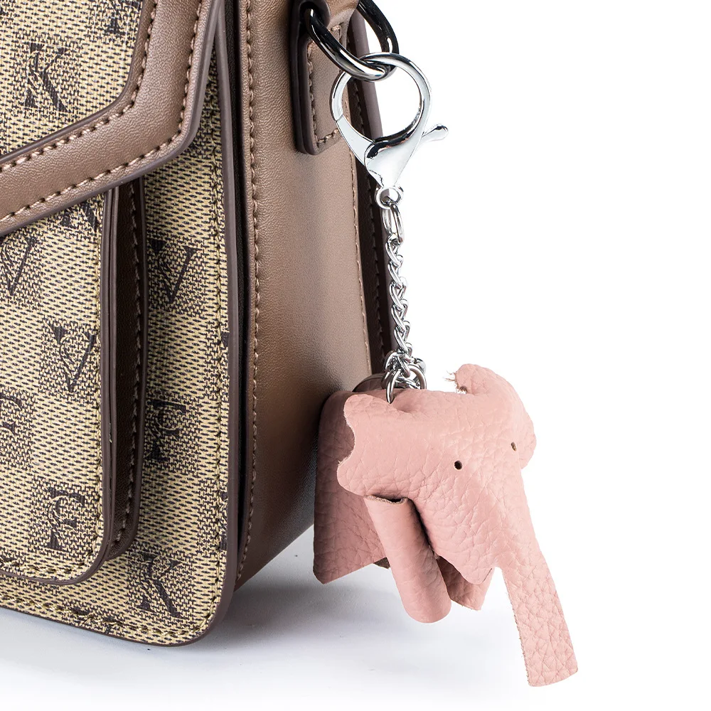 USENGKA Creative Elephant Genuine Leather Keychain Cute Animal Car Key Pendant Promotional Keychains Key Holder