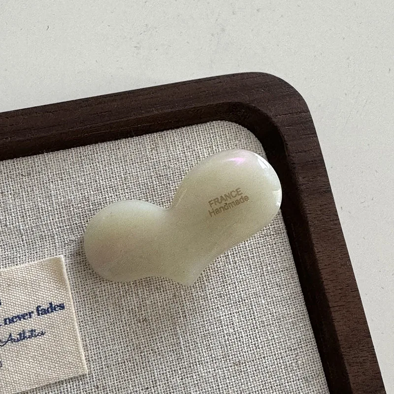 YANYE Gentle Milky White Jelly Color Acetic Acid Heart Bow Acrylic Resin Alligator Hair Accessories Hairpin Hair Clip For Women