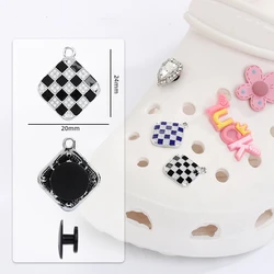 Double Lucky China Suppliers Shoe Buckle Fashion Checkerboard Print Accessories Clog Designer Croc Charms For Shoes
