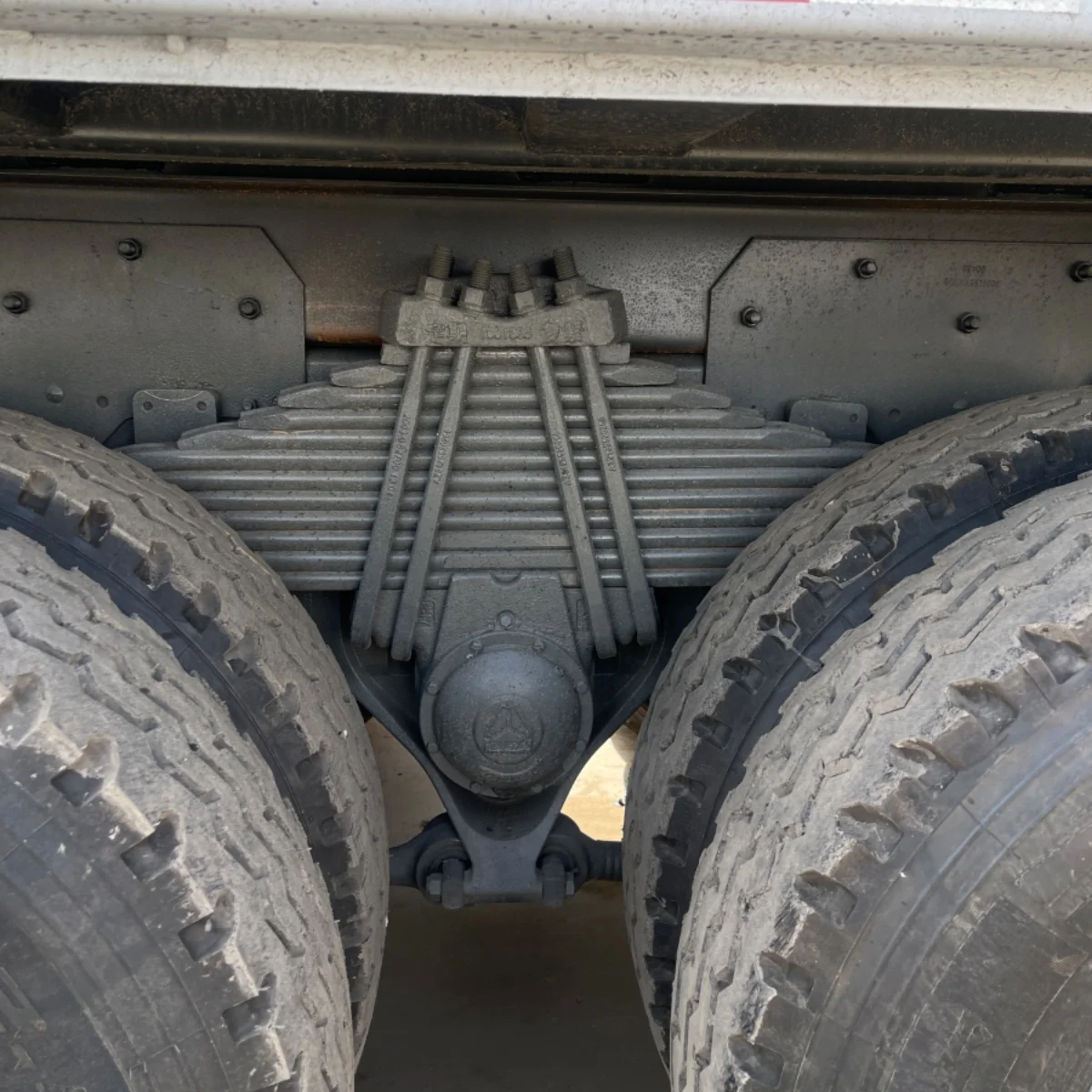 Customization 6x4 400 420 375 371HP Sino Truck Howo used dump truck 10 Wheel Tipper Truck For Sale white hovo