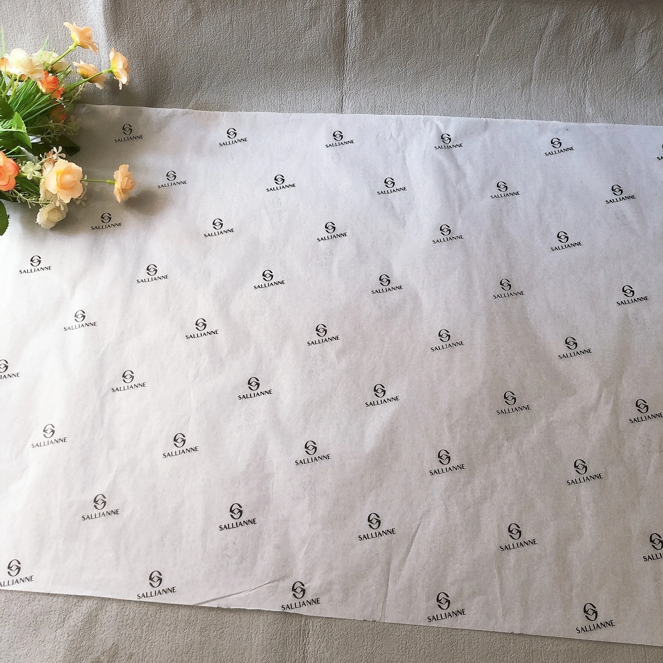 Custom printing white colored gift wrapping thin tissue paper with logo