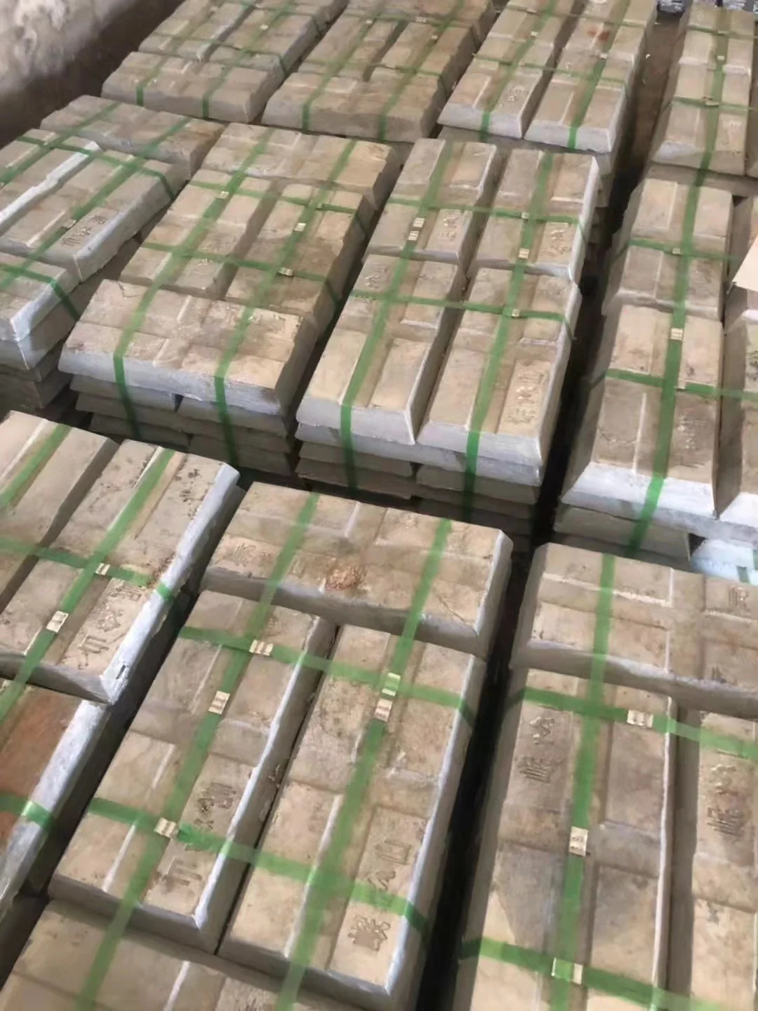 Best Seller Costing Material Zinc Ingot 99.995% Zinc Alloy Ingot