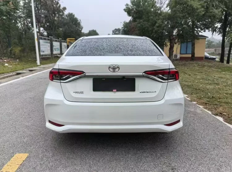 2021 To-yo-ta Co-rolla FOB 8800$