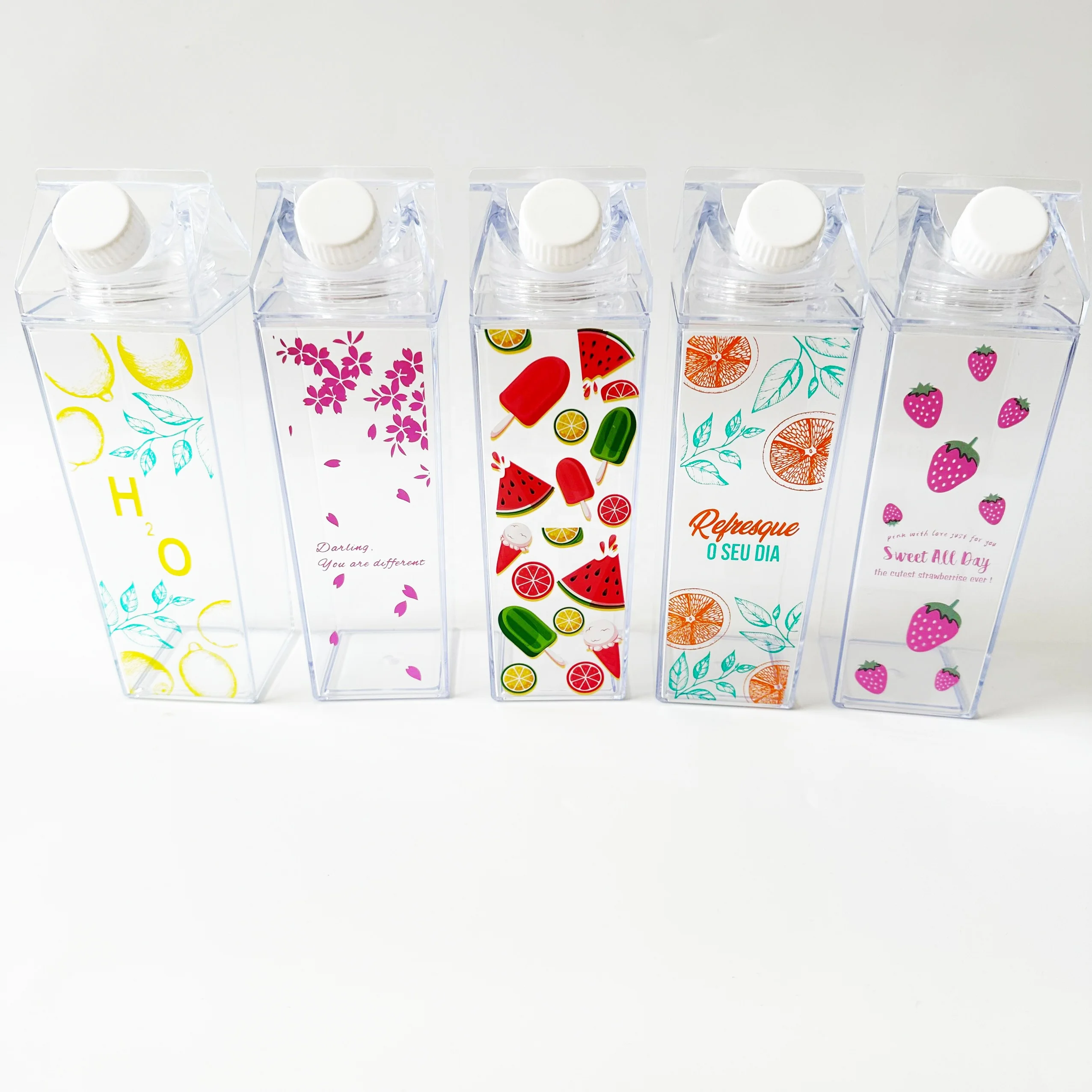 BPA Free Customized 500 ml 750 ML 1000 ML Plastic Portable Water Bottles Clear Milk Carton  Water Bottle