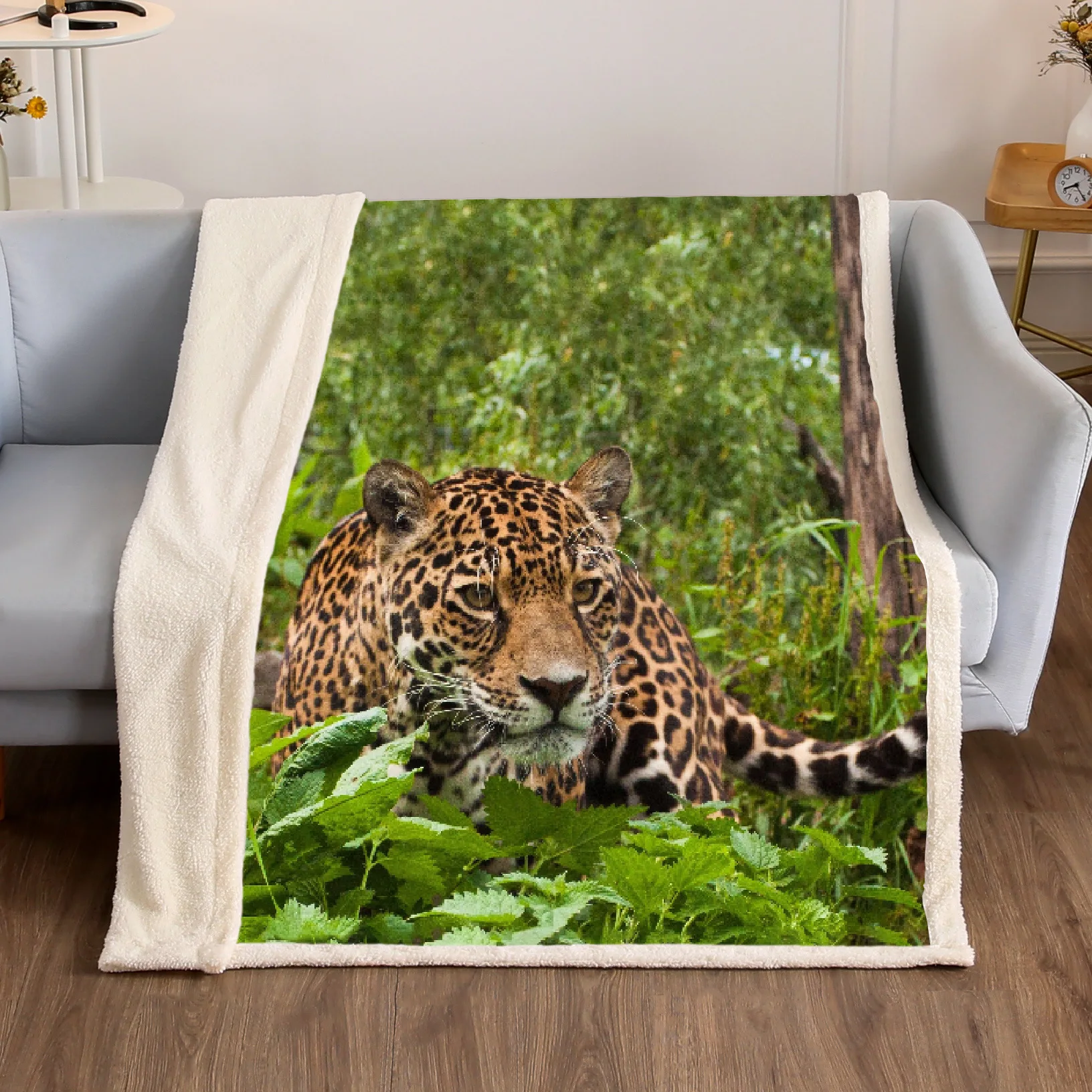 Custom Pattern Size Sofa Fleece Blanket Wholesale Sherpa Polar Wool Blankets For Winter