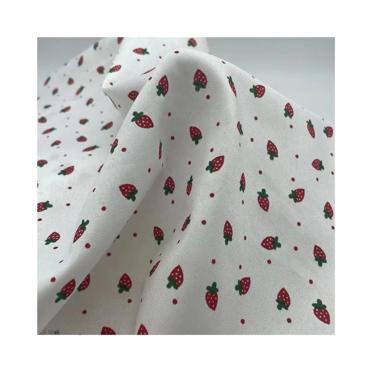 China Home Textile Printed Strawberries Woven 70Gsm Brushed Microfiber 100% Polyester Pongee Fabric For Home Textiles