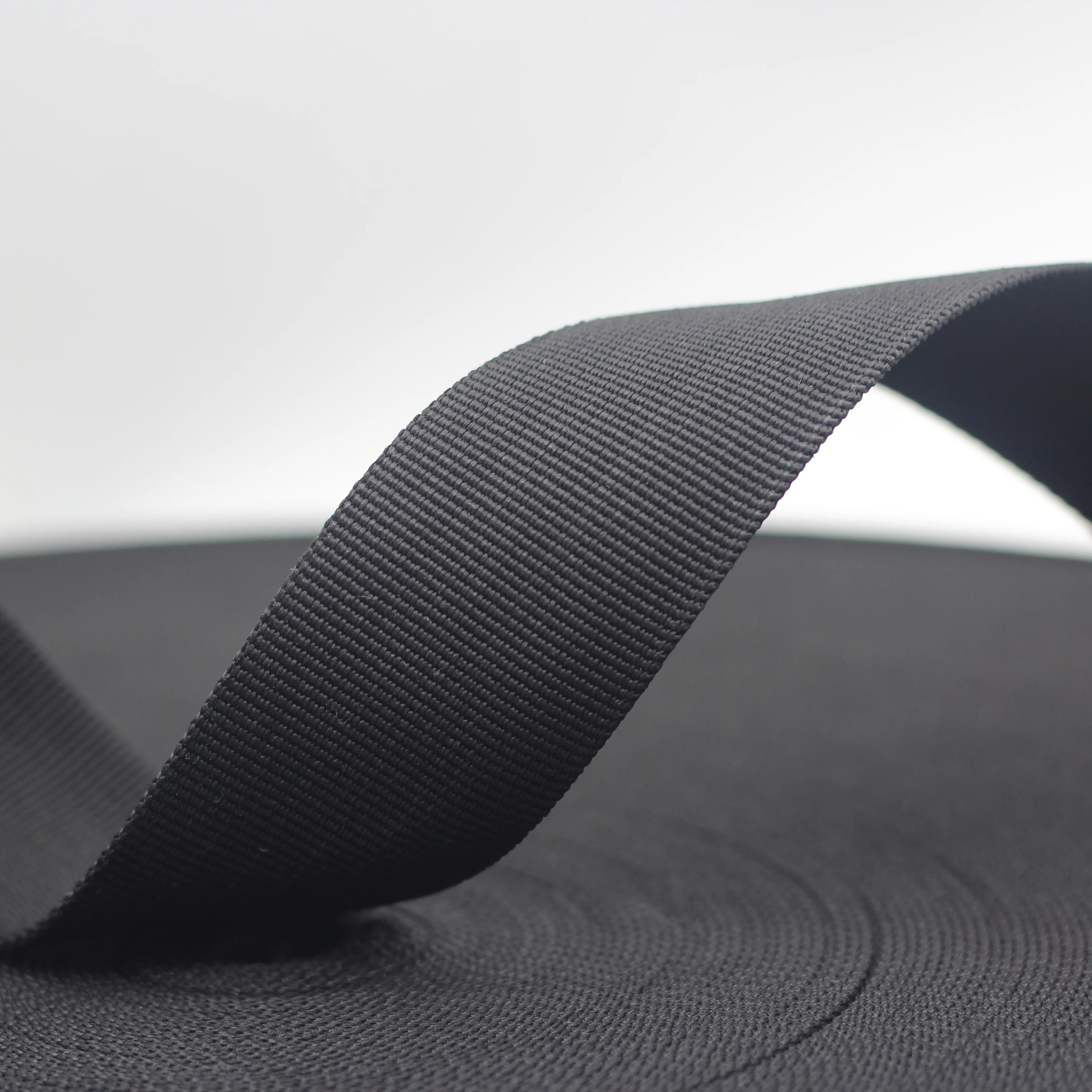 Environmental High 20mm 25mm 32mm 38mm 50mm strength  black webbing Polypropylene custom webbing Woven Webbing