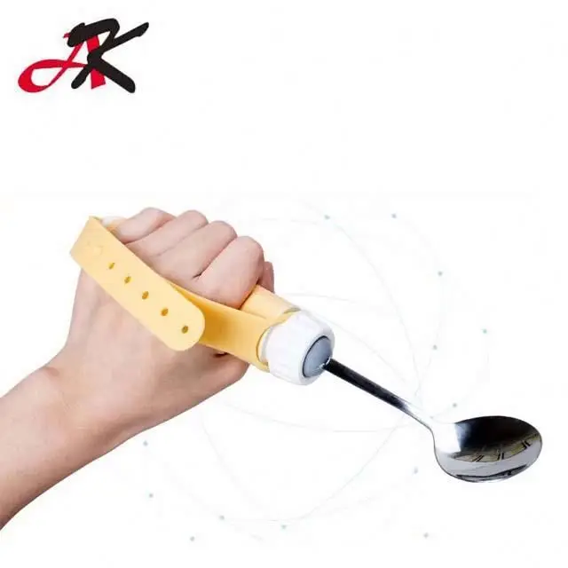 Hot selling Stabilizer smart spoon helps people with hand tremor eat without stress