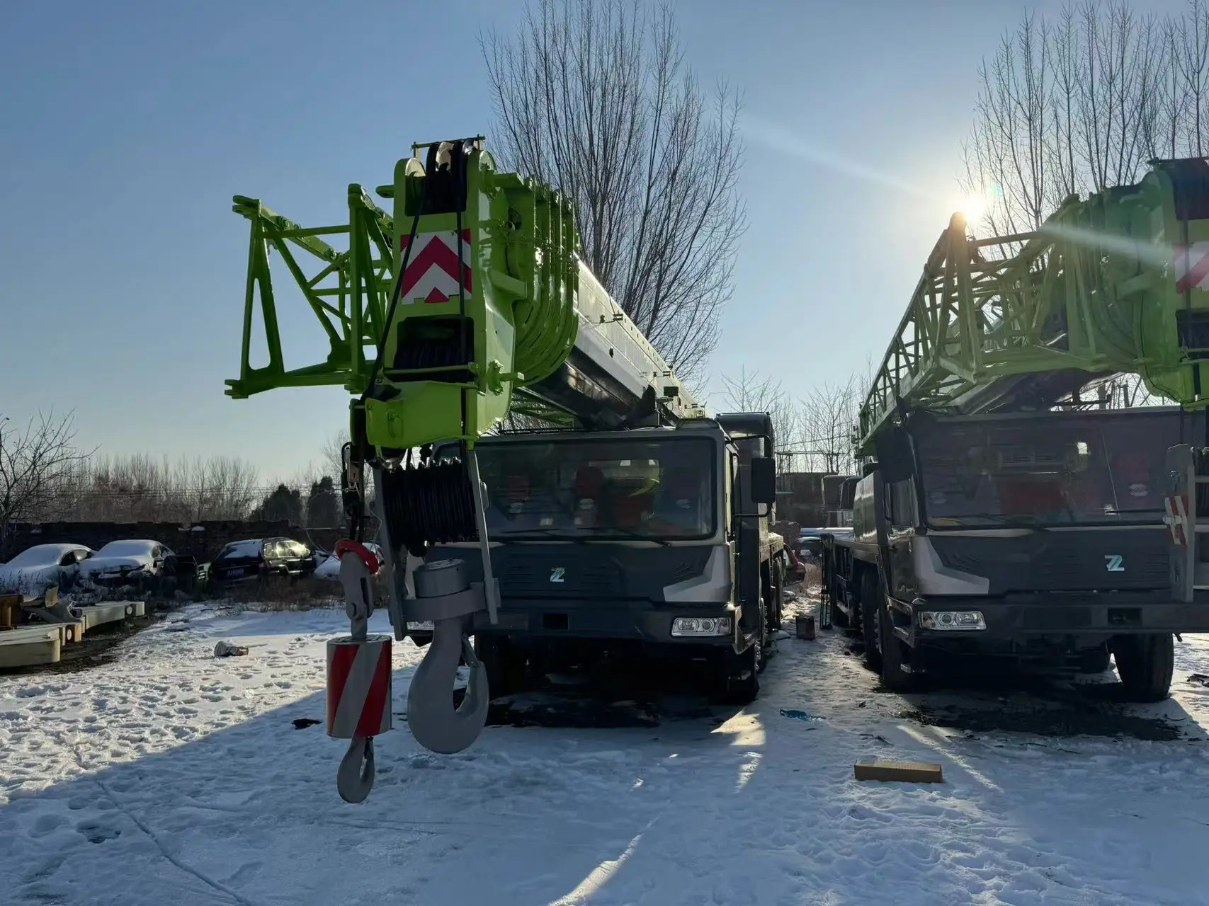 Подъемная машина Zoomlion 100ton Автокран Пульт дистанционного управления