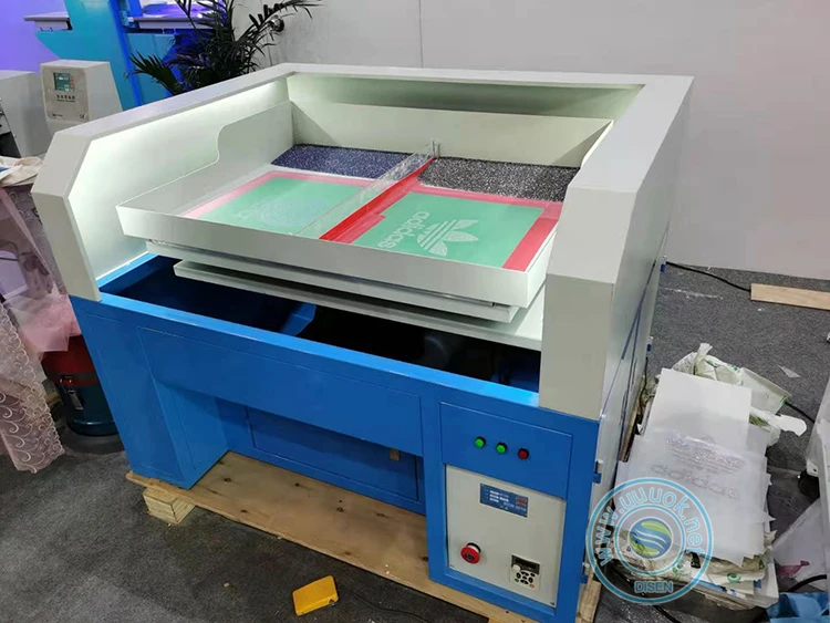 Машина для вакуумной чистки стразов