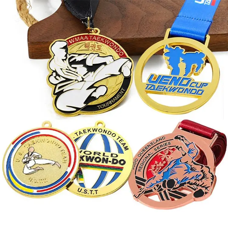 Manufacturer Custom Zinc Alloy Gymnastics Volleyball Soccer Taekwondo Marathon Running Sports School Medal Custom Metal Medals