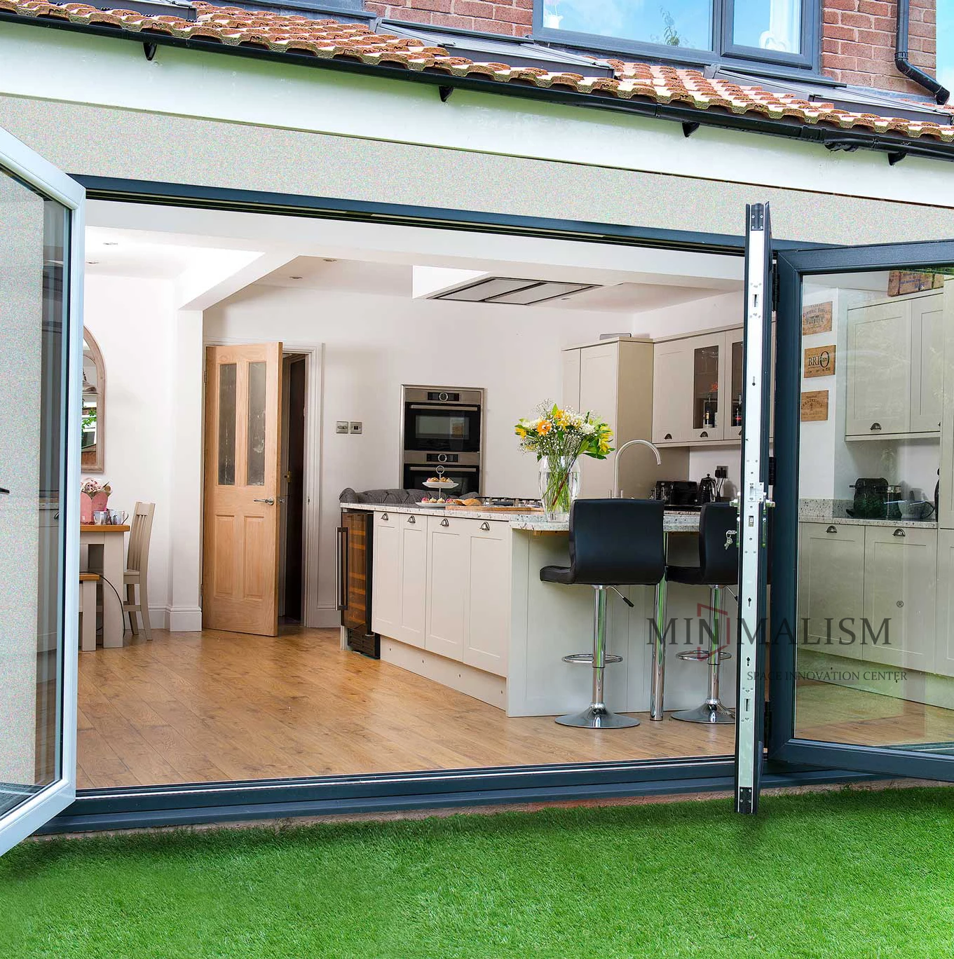 Thermal Break Aluminum Accordion Doors Folding Clear Tempered Glass Folding Doors Bi Fold Doors